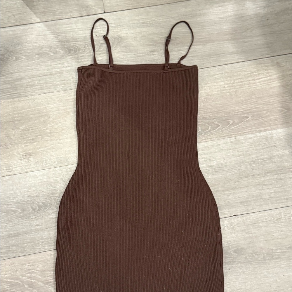 Aritzia Brown Dress Small